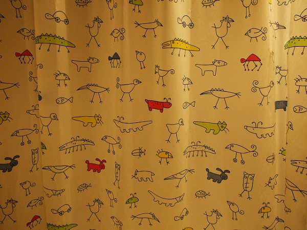 Not the exact design, but the shower curtain looked very similar to this.